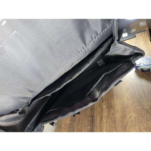 OGIO Apex backpack 17" select health Computer Laptop Backpack Heather Grey - Picture 6 of 7